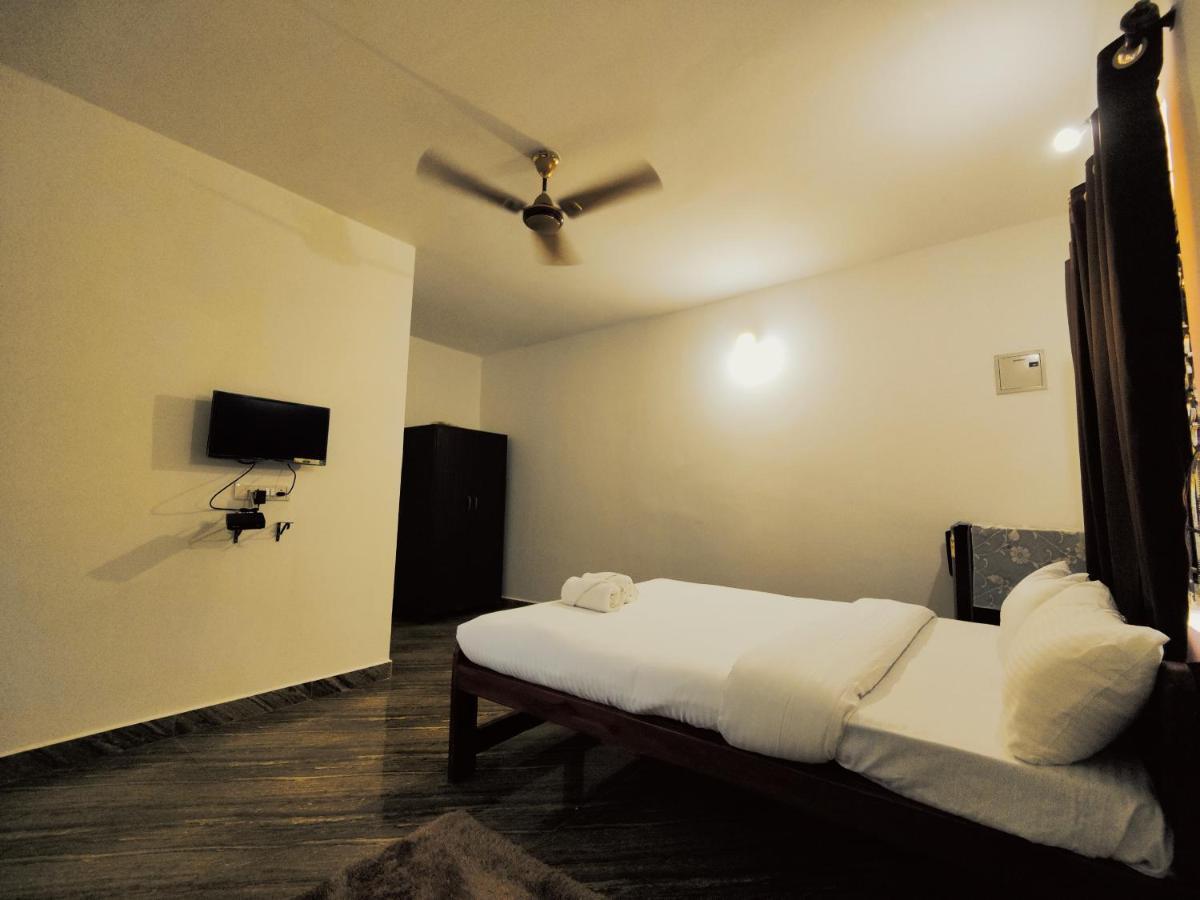 Hotel Innovation Inn บากา ภายนอก รูปภาพ